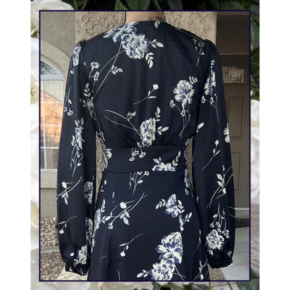 Lulus Navy Blue Button Detail Floral Midi Dress Size: Xlarge - Picture 5 of 11